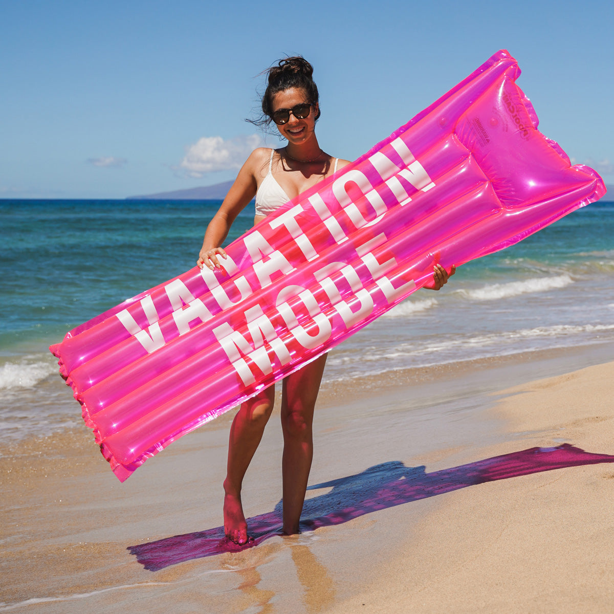 SplashParty Pillow Raft - Bubblegum Pink - "Vacation Mode"