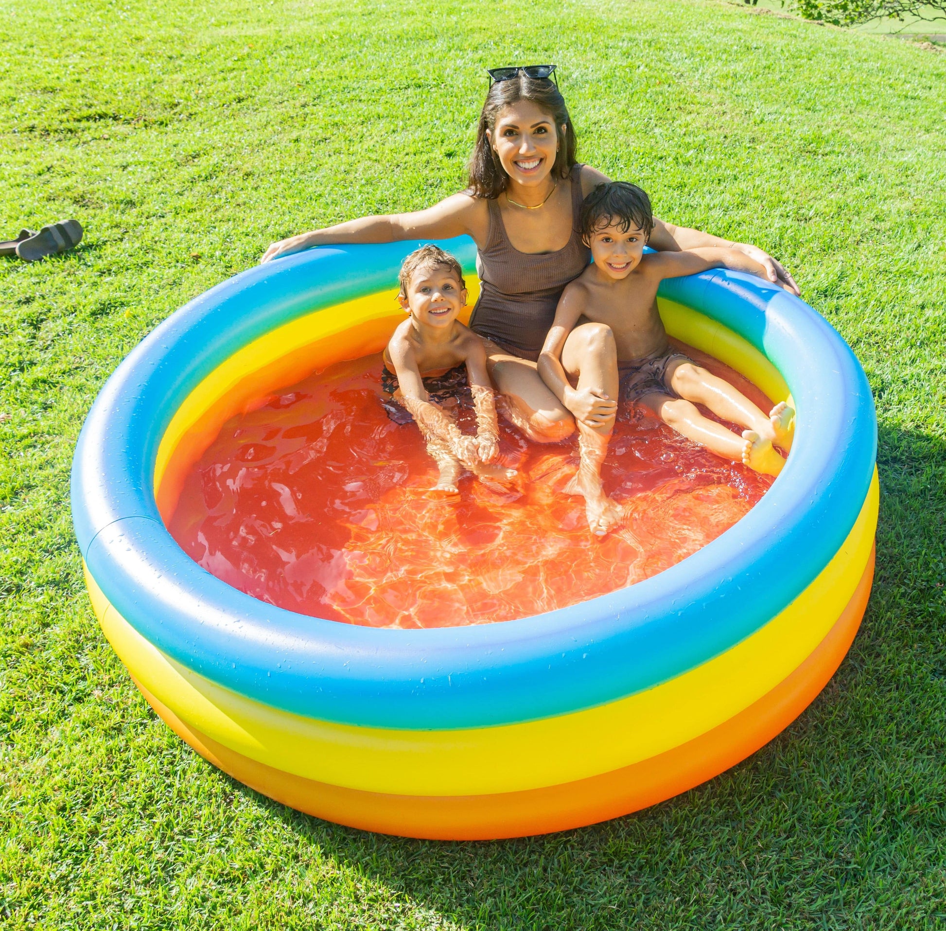 Inflatable Sunning Pool Rainbow Haze
